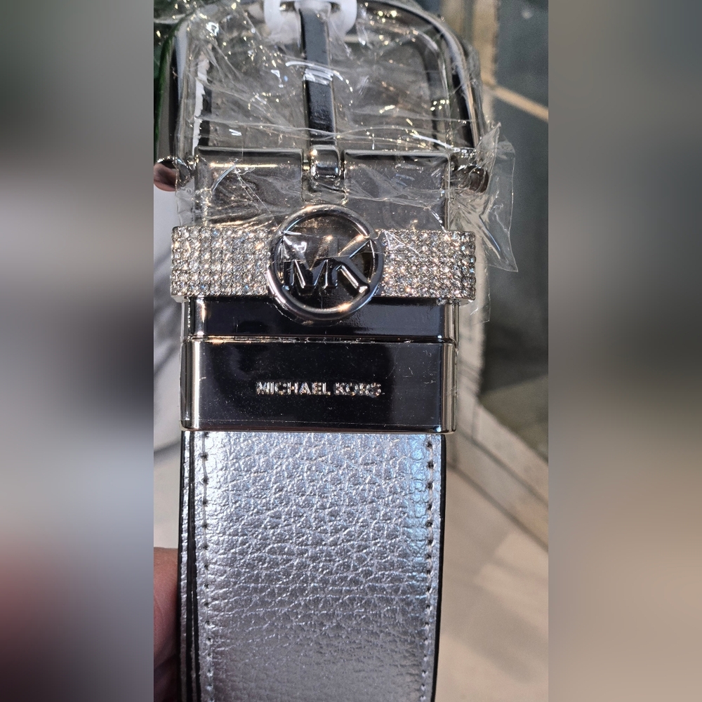 Micheal Kors Reversible Belt Size L - Picture 5 of 7